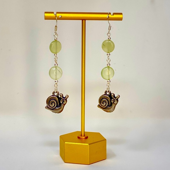 Hanes Jewelry - CLEARANCE snail earrings w/ serpentine coin beads